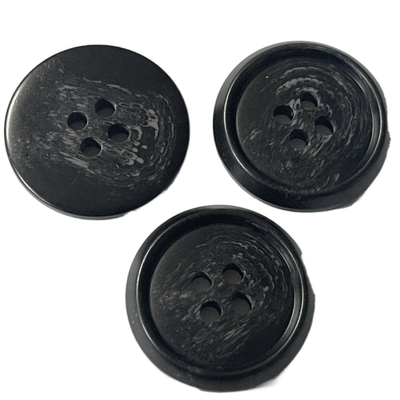 Кнопка рожка 25mm 4 отверстий имитационная поддельная с пользой оправы для Outerwear пальто